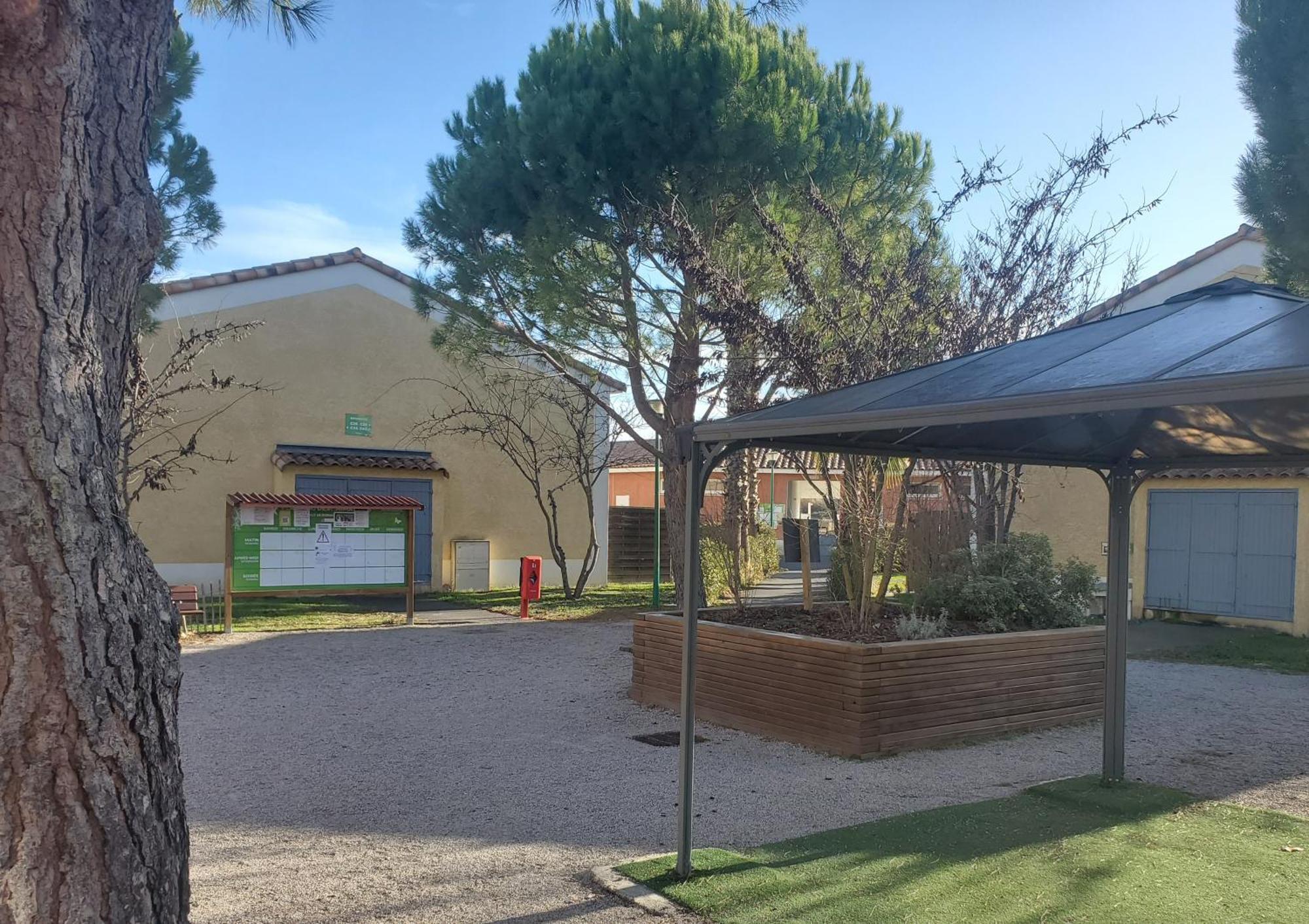 Le Canal Climatisation Wi-Fi Parking Jardin Piscine 15 Mn De Beziers コロンビエール エクステリア 写真
