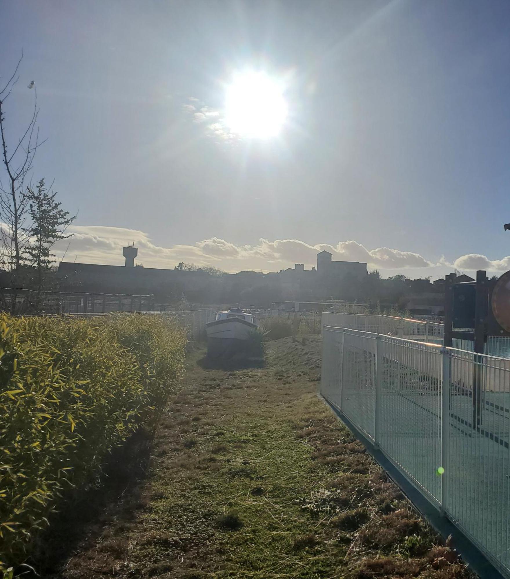 Le Canal Climatisation Wi-Fi Parking Jardin Piscine 15 Mn De Beziers コロンビエール エクステリア 写真