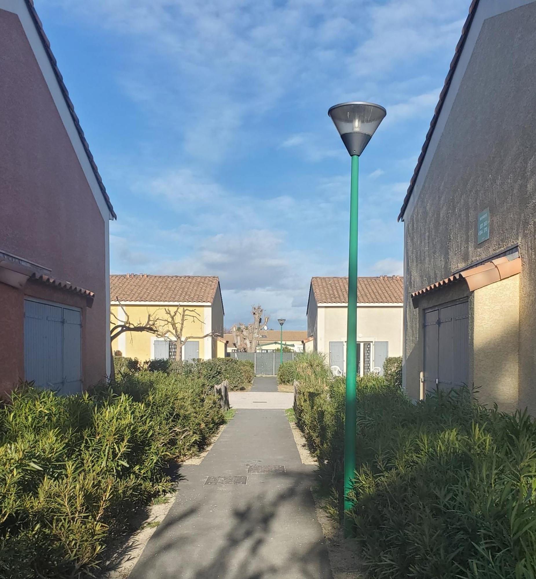 Le Canal Climatisation Wi-Fi Parking Jardin Piscine 15 Mn De Beziers コロンビエール エクステリア 写真