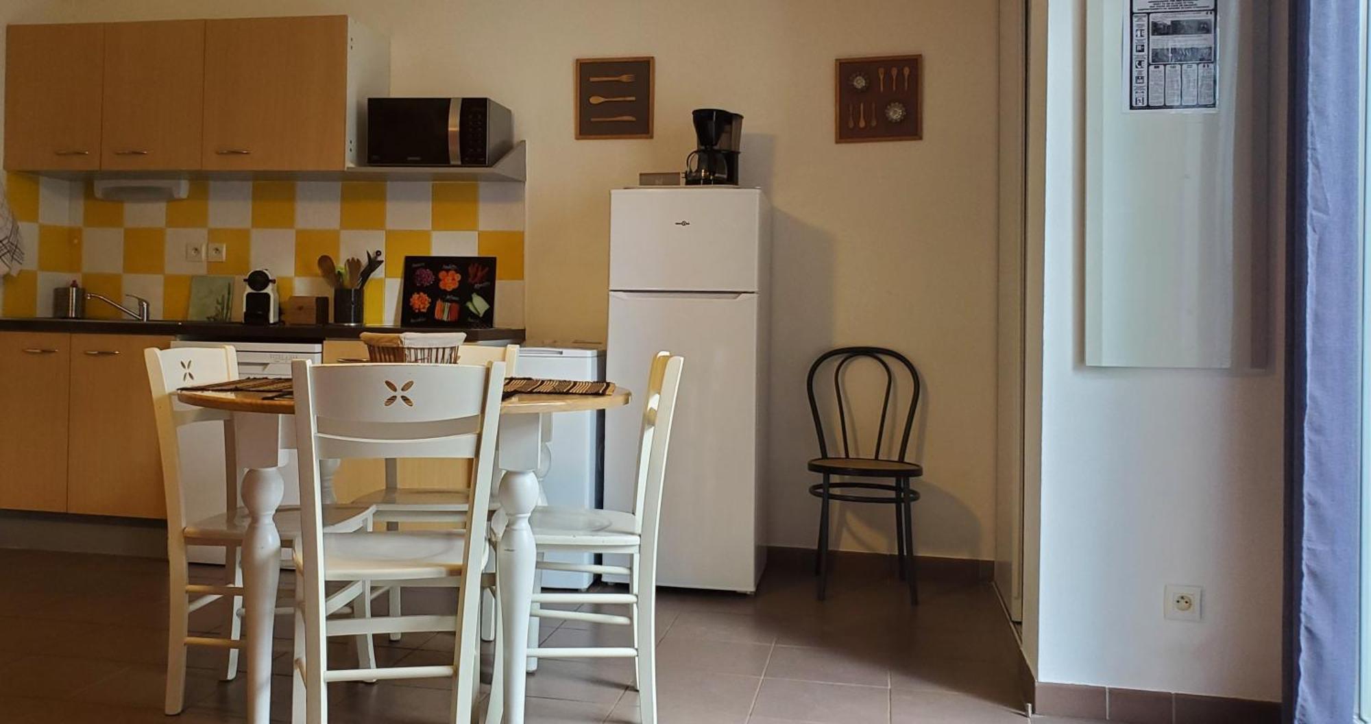 Le Canal Climatisation Wi-Fi Parking Jardin Piscine 15 Mn De Beziers コロンビエール エクステリア 写真